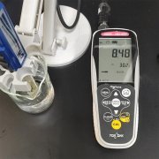 为什么超纯水、去离子水的pH很难准确测量？